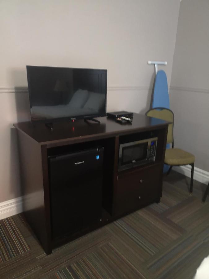Seaport Inn Port Union Εξωτερικό φωτογραφία