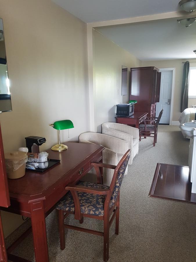 Seaport Inn Port Union Εξωτερικό φωτογραφία